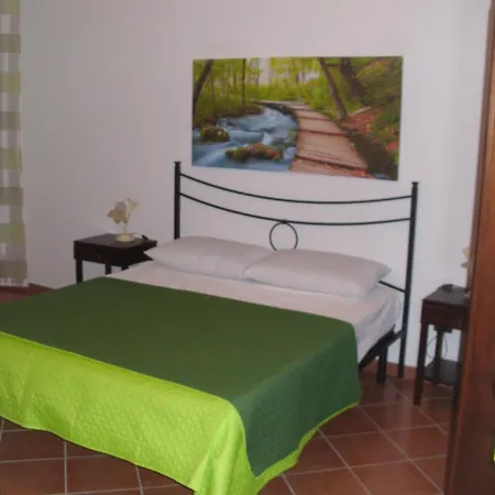 Bed and Breakfast Oasi San Cipirello